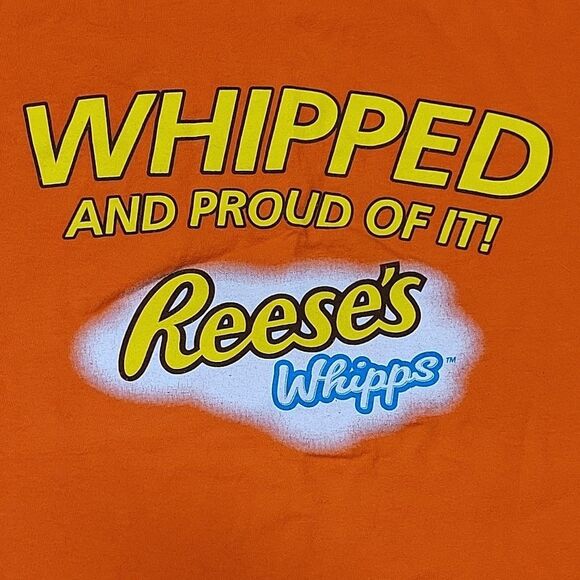 REESE'S TEE WHIPPED TEE SHIRT SIZE SEEMS TO BE XL (MEASURED NO TAG) - Picture 2 of 4